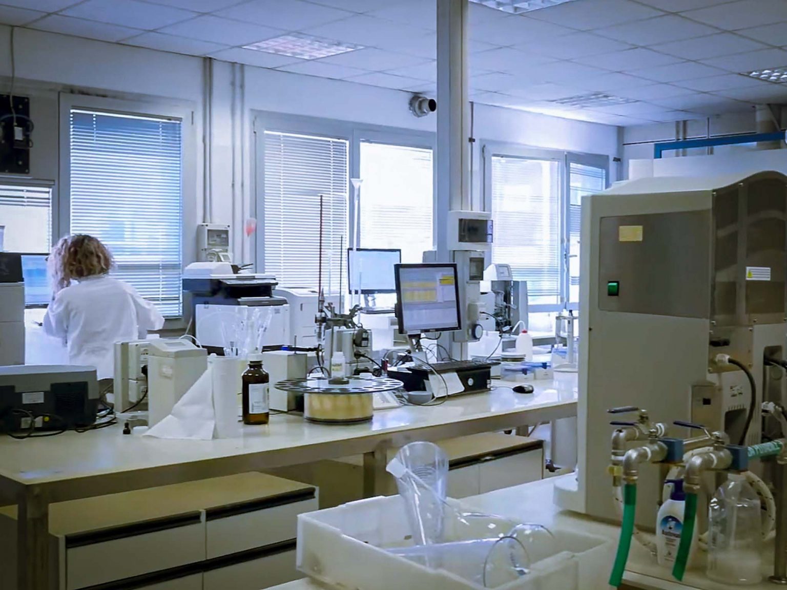 ricerca e sviluppo - laboratorio